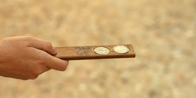 Anzac Day 2Up Australian Game